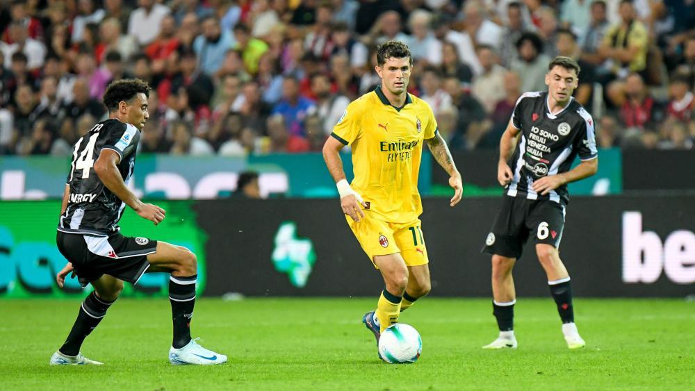 Christian Pulisic (Mitte) war der Matchwinner für Milan. © ANSA / Ettore Griffoni