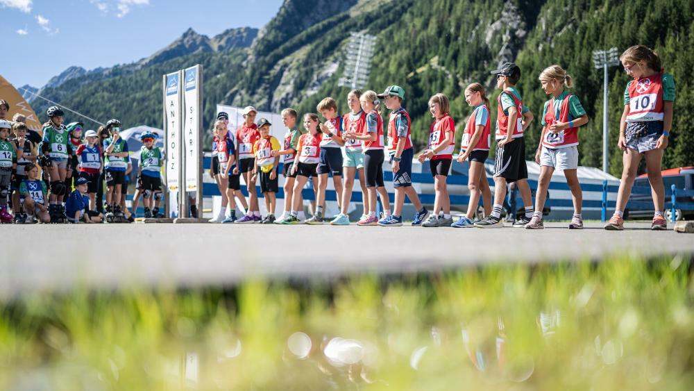 The many young athletes tried their hand at various disciplines. © Harald Wisthaler