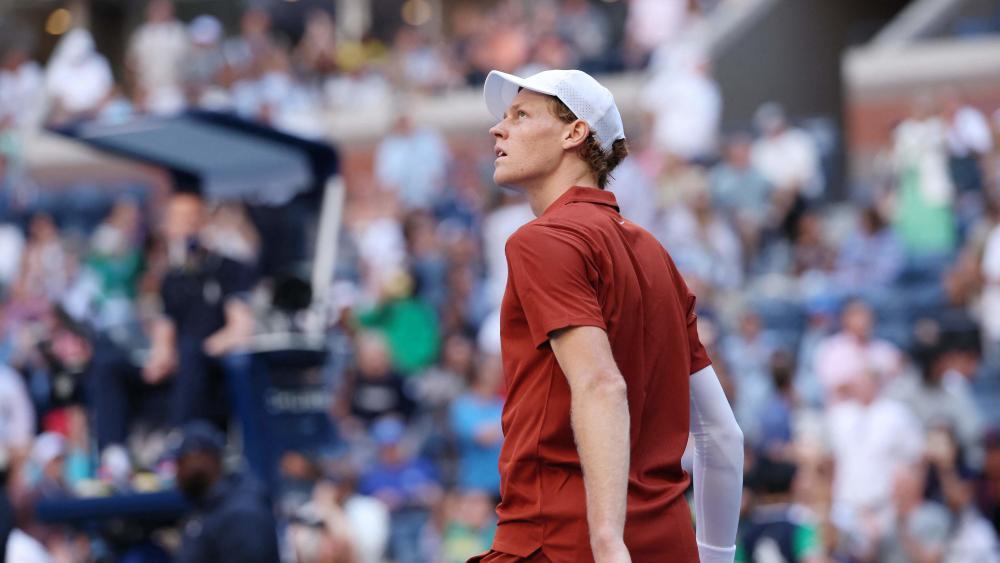 Jannik Sinner blickt einer komplizierten Aufgabe entgegen. © ANSA / ELSA