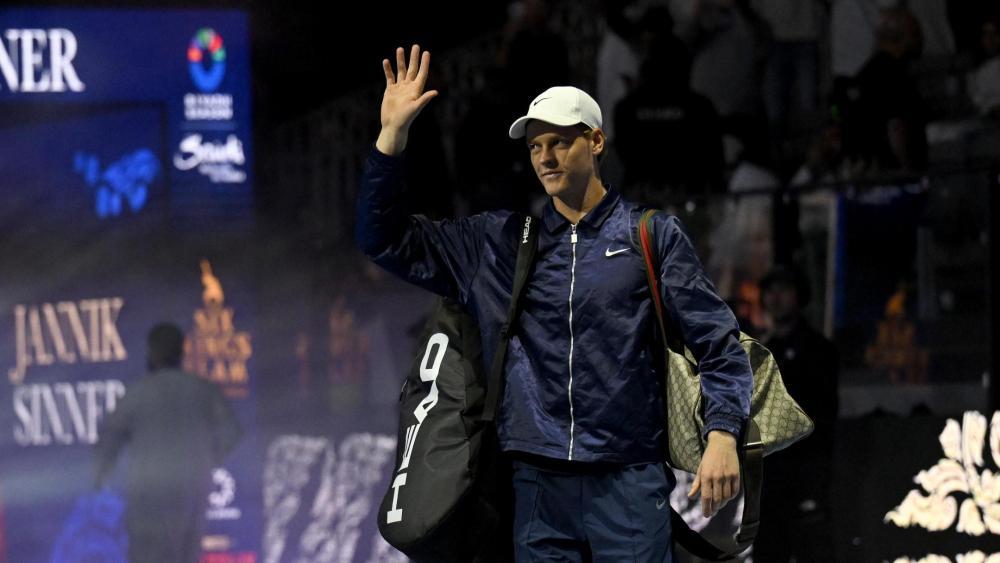 Jannik Sinner schlägt nächste Woche in Wien auf. © ANSA / STR
