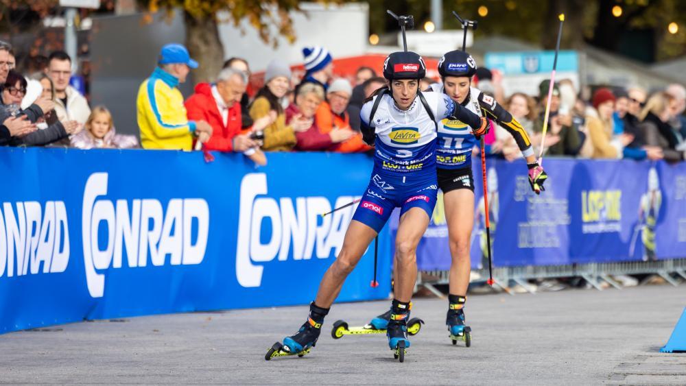 Lisa Vittozzi hat einen souveränen Sieg gefeiert. © Yevenko/IBU / Yevenko/IBU