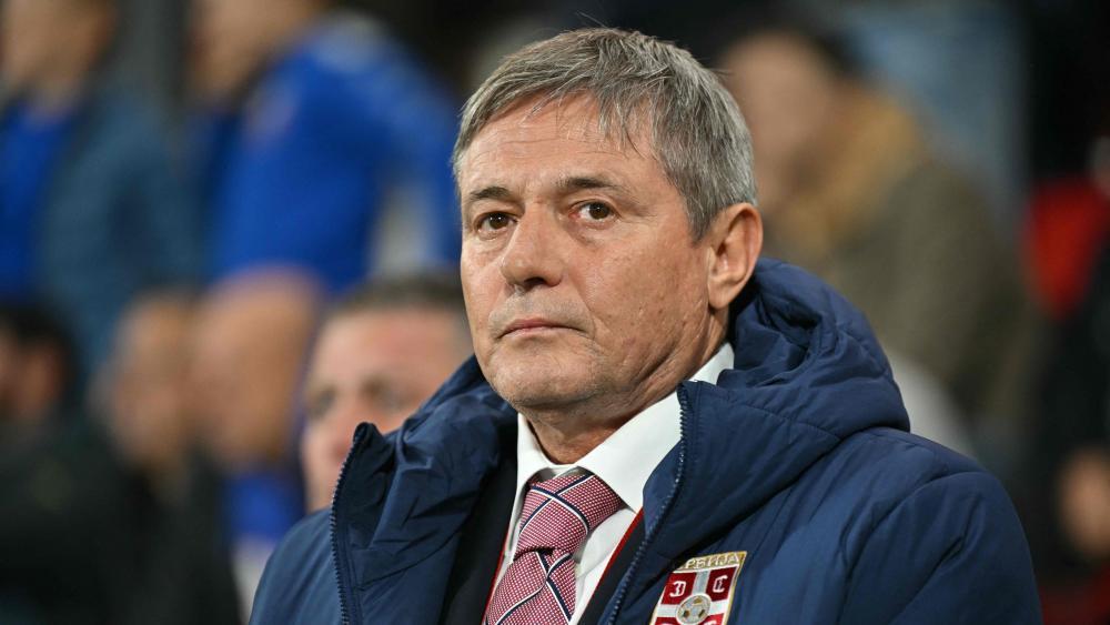 Serbiens Trainer Dragan Stojkovic ist zurückgetreten. © APA/afp / ANDREJ ISAKOVIC