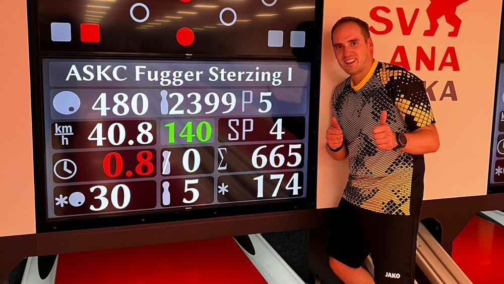 Après le match, Thomas Rainer était à juste titre très fier de sa performance : le joueur de Fugger-Sterzing a abattu 665 quilles, dont 266 étaient en dégagement.