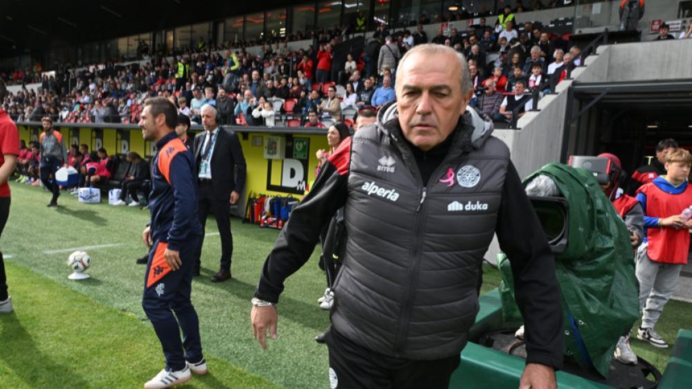 L'entraîneur Fabrizio Castori a de nouveau été expulsé. © DLife/Luca Ognibeni