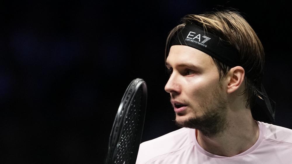 Der-lukrative-aber-pflichtenreiche-Alltag-der-Ersatzspieler