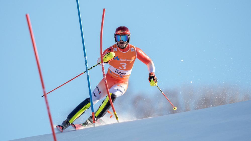 LIVE-M-nner-Slalom-in-Levi-1-Durchgang