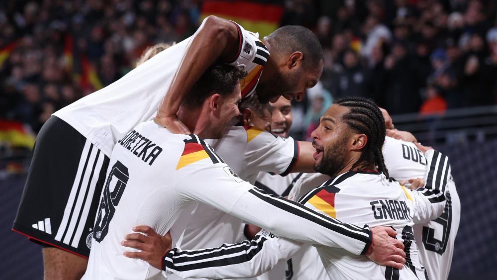 Mit-Tor-Show-Deutschland-ballert-sich-zur-WM