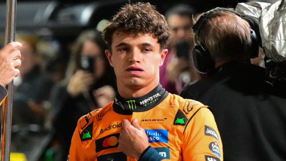 Norris-holt-im-Regen-von-Las-Vegas-die-Pole