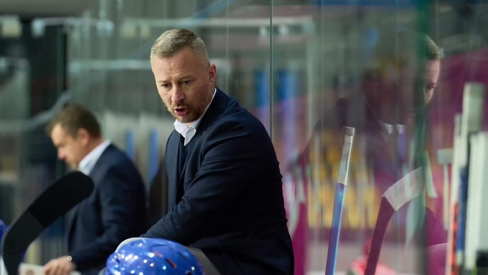 Ein-alter-Bekannter-bernimmt-in-Gr-den