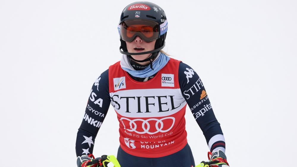 Mikaela Shiffrin lässt weiter die Muskeln spielen. © APA / EZRA SHAW
