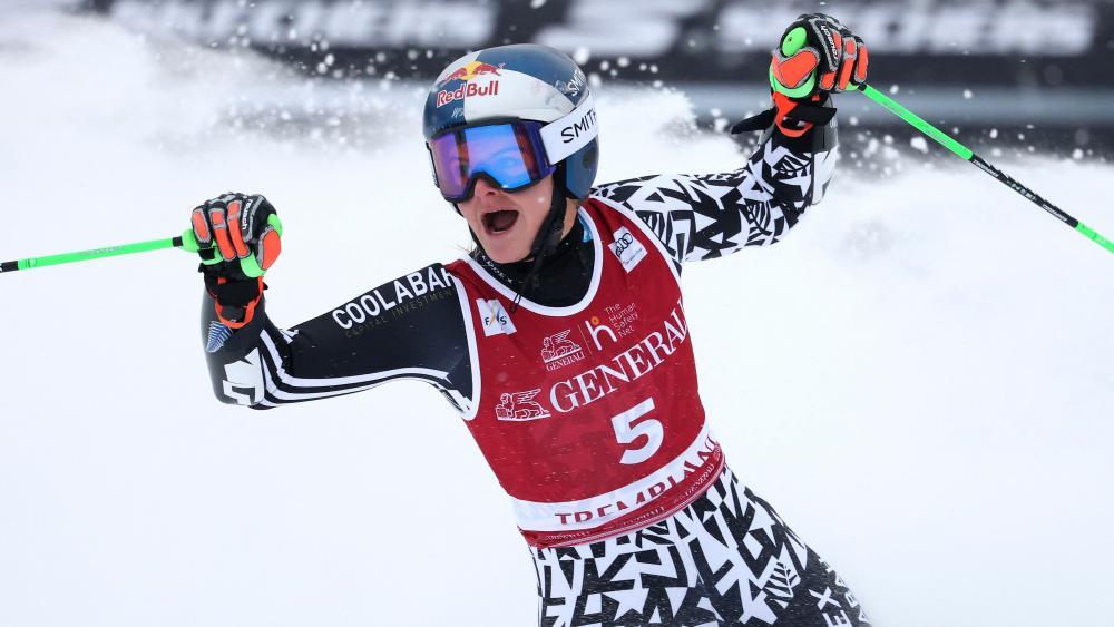 Alice Robinson hat den zweiten Riesentorlauf in Serie gewonnen. © APA / EZRA SHAW