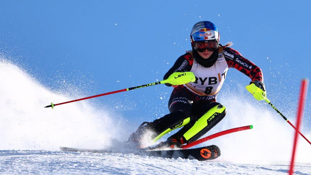 Mit-19-Jahren-bereits-Shiffrin-J-gerin-Nummer-eins