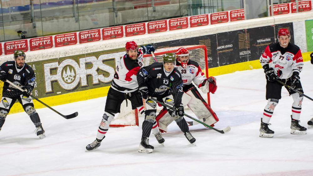 Daniel Gellon & Co. are aiming for a victory against Jesenice. © BK Photo