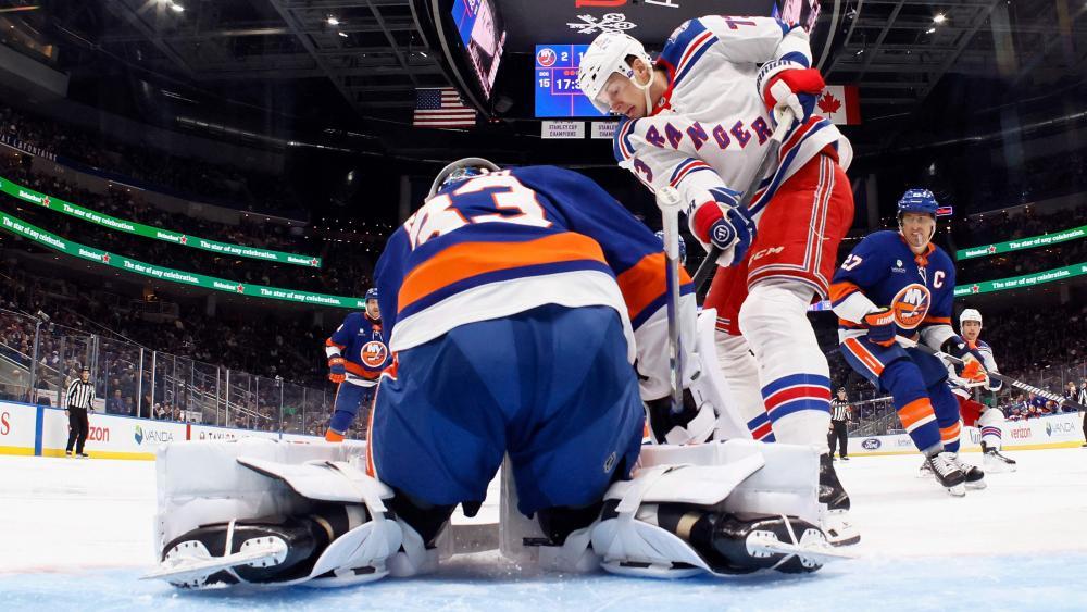 Ohne-ausgebooteten-Superstar-Rangers-verlieren-Derby