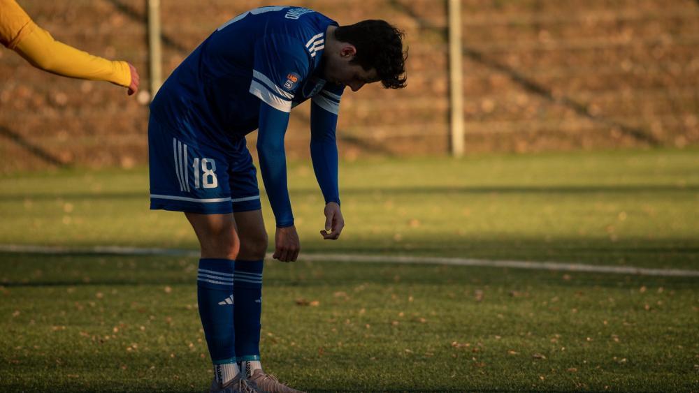 Wundenlecken-nach-verpatztem-R-ckrunden-Start