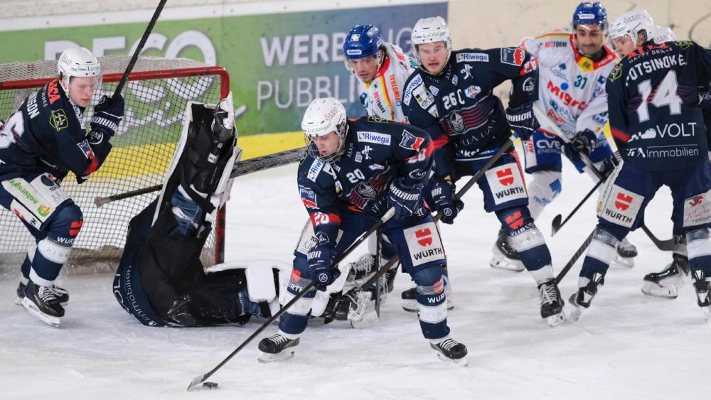 Goalie Tizian Giovanelli  und seine Cavaliers wurden von Asiago ausgehebelt. © Vanna Antonello