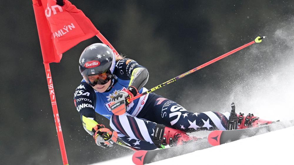 Platzt-bei-Shiffrin-der-Riesentorlauf-Knoten-