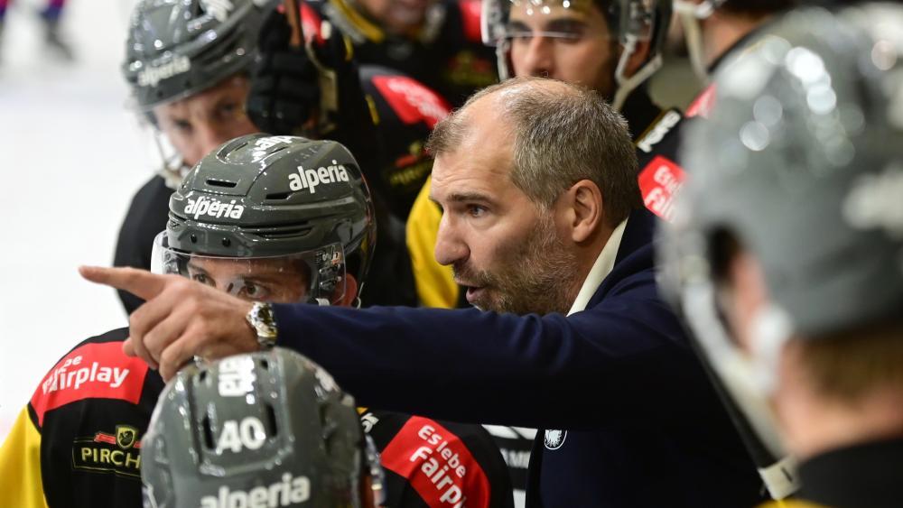 -Es-ist-traurig-Wundenlecken-in-Bruneck-und-Bozen