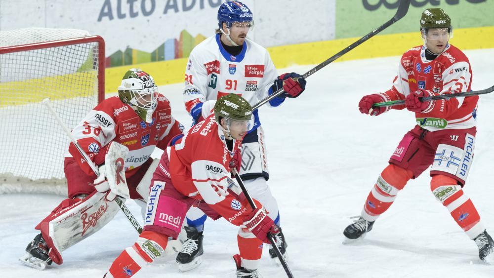 Vom-Buhmann-zum-Strahlemann-Bozen-feiert-seinen-Goalie