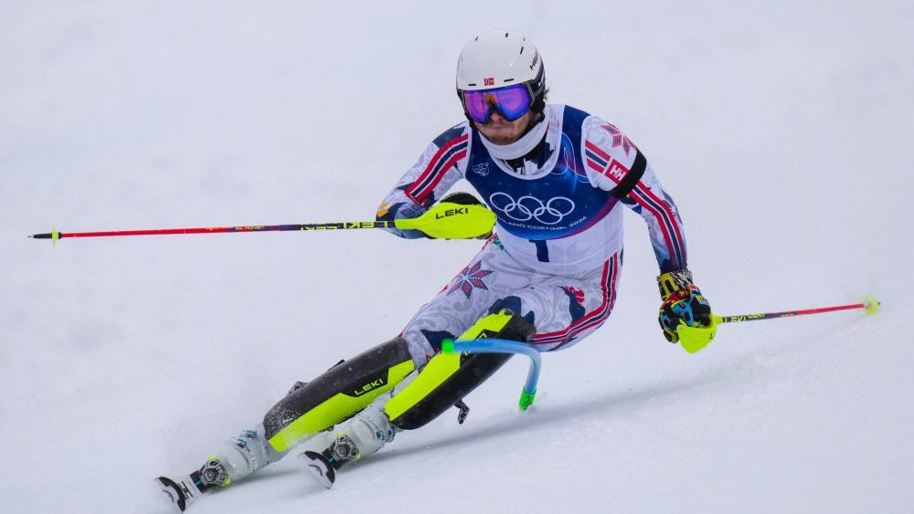 Atle Lie McGrath nutzte die Startnummer 1 perfekt aus. © APA/afp / DIMITAR DILKOFF