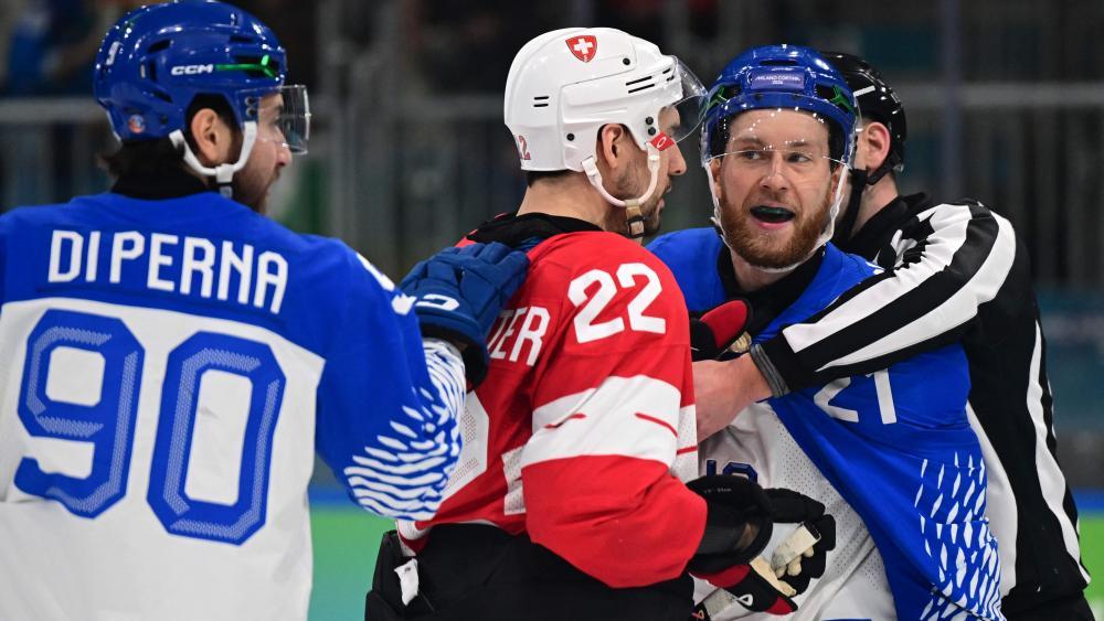 Auf die Schweiz treffen Dylan Di Perna und Daniel Glira (r.) bei der WM zwar nicht, allerdings sind die Eidgenossen der Gastgeber. © APA/afp / PIERO CRUCIATTI