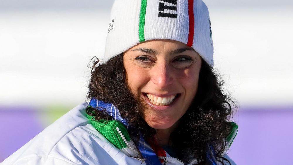 Federica Brignone: Schwebt sie im Liebesglück? © APA/afp / MARCO BERTORELLO