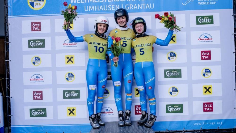 Nina Castiglioni, Tina Stuffer und Lotte Mulser (v.r.).