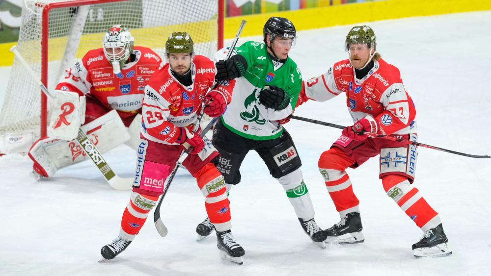 Der HCB steht mit dem Rücken zur Wand. © Vanna Antonello