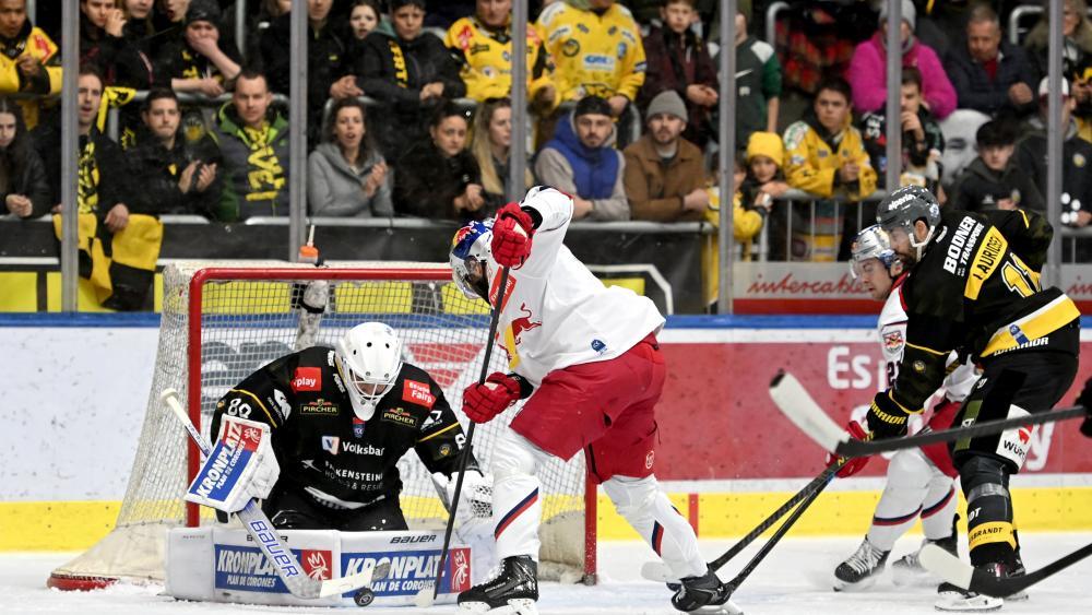 Eddie Pasquale & Co. feierten einen unglaublichen Sieg, der das Halbfinale bedeutete. © I. Foppa / HC Pustertal