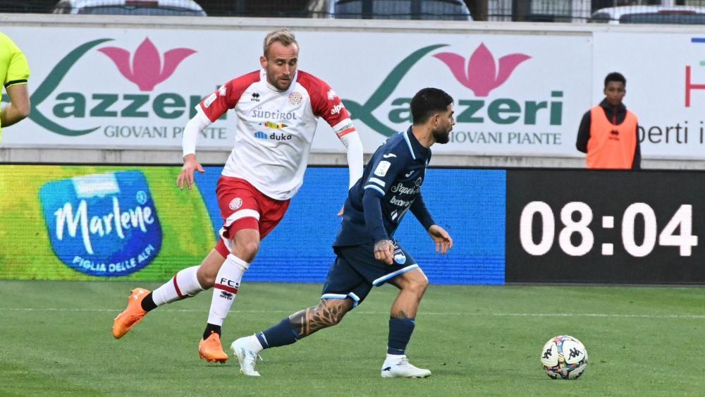 Fabian Tait spielt mit dem FCS gegen Lorenzo Insigne und Pescara.