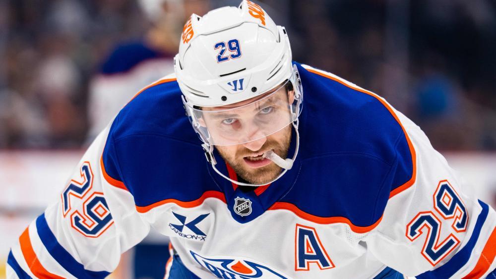Leon Draisaitl hat sich verletzt. © APA / CAMERON BARTLETT