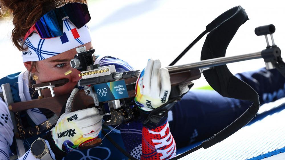 Lou Jeanmonnot und die Französinnen sind die großen Gejagten. © APA/afp / FRANCK FIFE