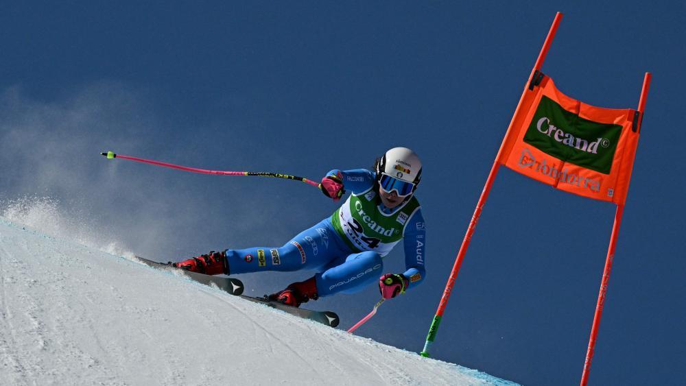 Nadia Delago war die beste Azzurra am Mittwoch im Training. © APA/afp / LIONEL BONAVENTURE