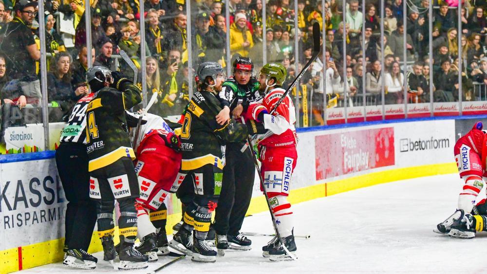 Treffen der HC Bozen und der HC Pustertal in den Playoffs aufeinander? © HCB