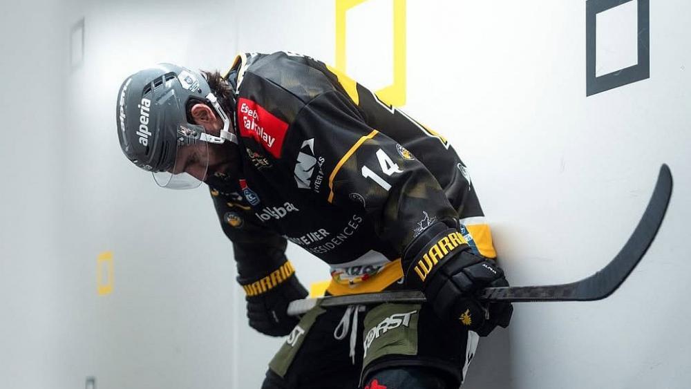 Alex Ierullo und der HCP stehen mit dem Rücken zur Wand. © Markus Ranalter/HCP