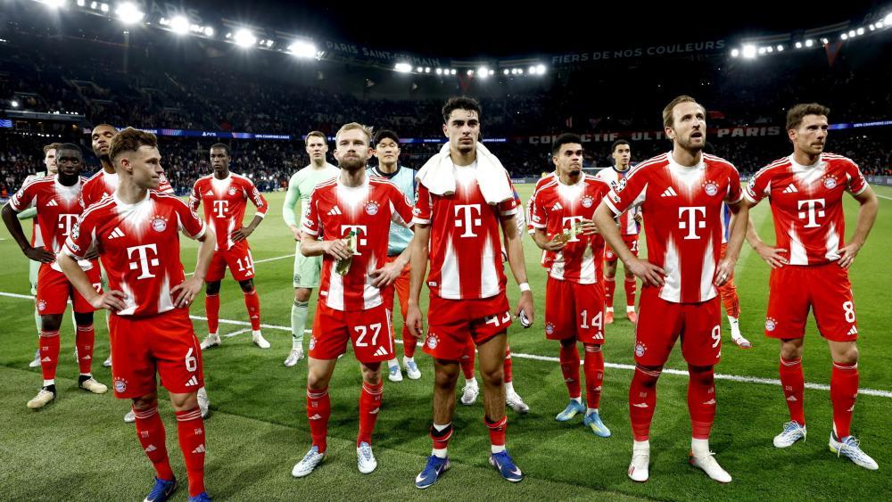 Die Bayern haben sich mit PSG ein © ANSA / YOAN VALAT