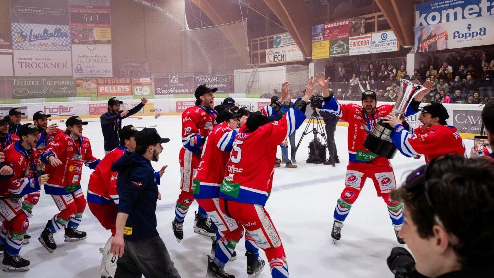 Die Grödner Cracks sind Meister in der Alps Hockey League. © matthaeus kostner