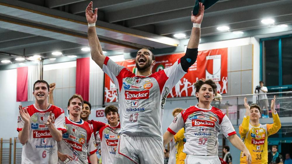 Für Bozen sind die Playoffs zum Greifen nah. © Instagram / foto.nico