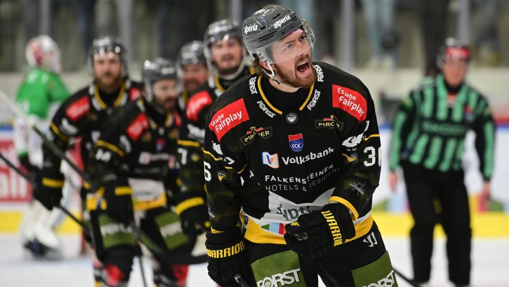 Grenzenloser Jubel in Bruneck: Die Wölfe stehen erstmals im Finale. © HCP/Iwan Foppa