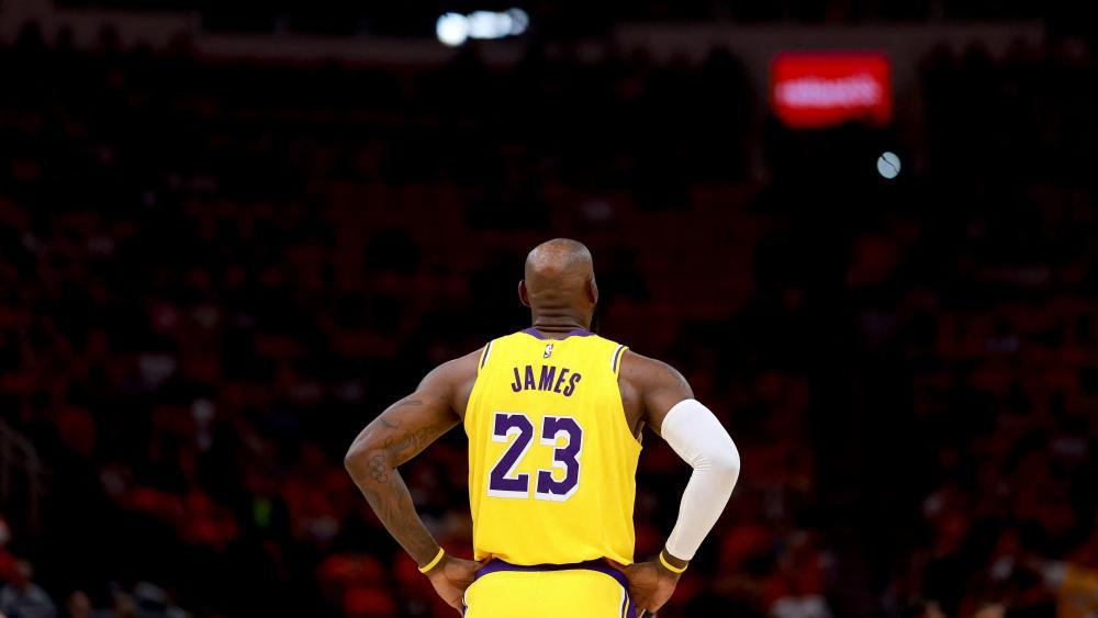LeBron James brachte seine Lakers mit 3:0 in der Serie in Führung. © APA / KENNETH RICHMOND