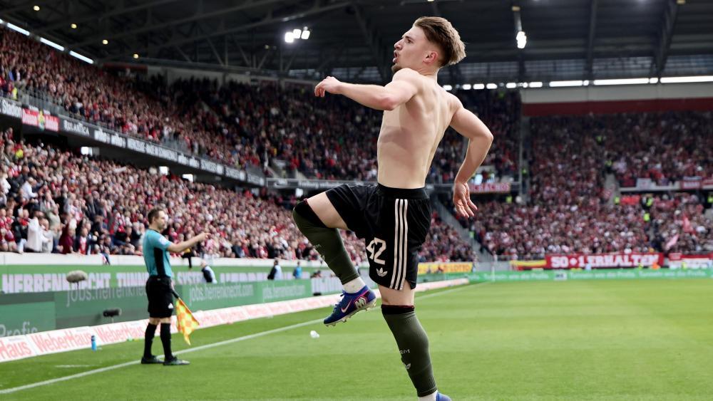 Lennart Karl erzielte den entscheidenden Treffer. © ANSA / RONALD WITTEK