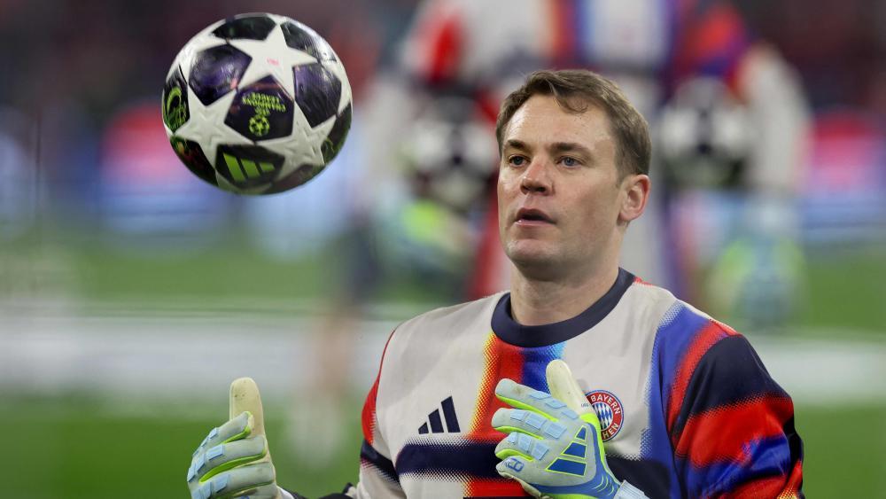 Manuel Neuer könnte auch nächste Saison noch beim FC Bayern im Tor stehen. © APA/afp / ALEXANDRA BEIER