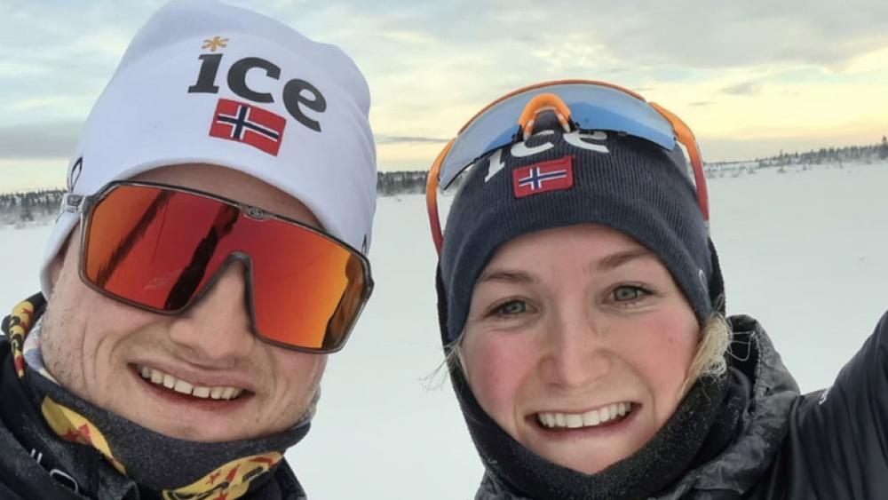 Marte Olsbu Røiseland (rechts) mit ihrem Mann.