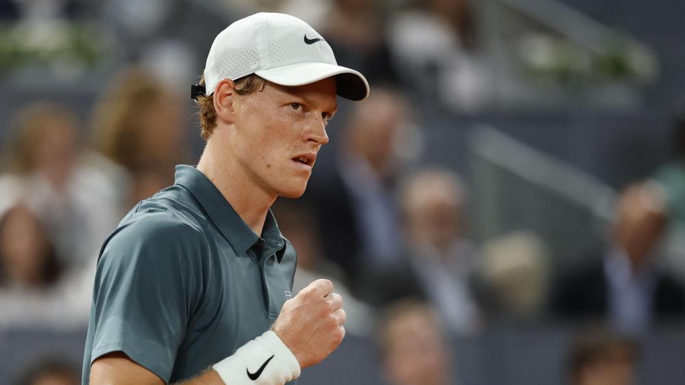Musste kämpfen, gab aber keinen Satz ab: Jannik Sinner steht im Madrid-Halbfinale. © ANSA / Chema Moya