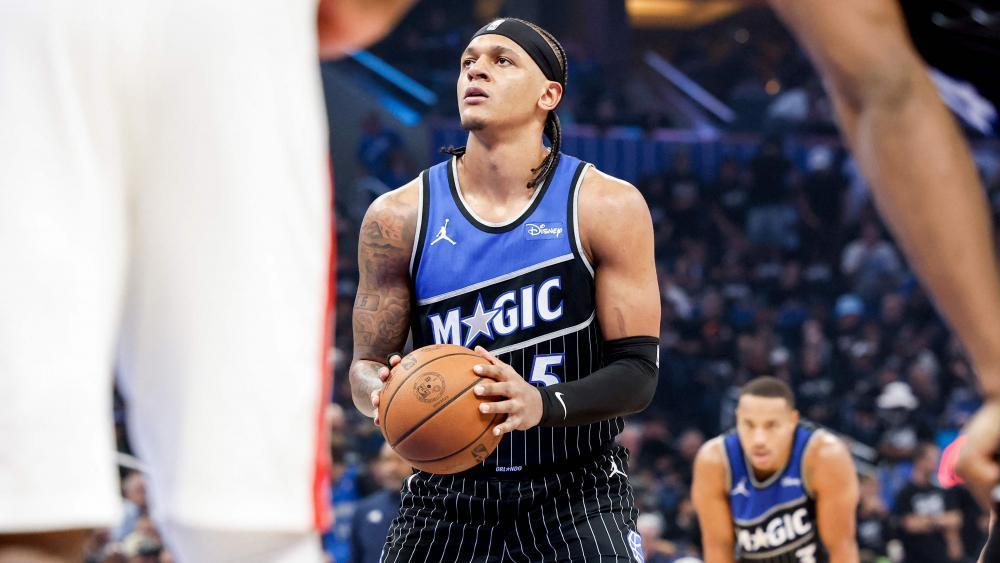 Paolo Banchero kämpft mit Orlando Magic in den Playoffs. © APA / DON JUAN MOORE