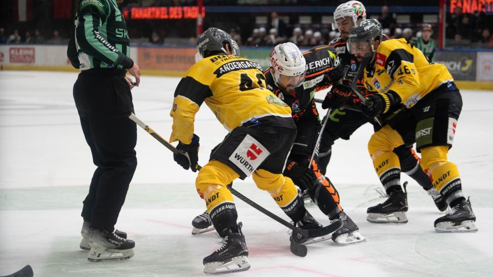 Raphael Andergassen & Co. verloren das erste Spiel. © Graz 99ers