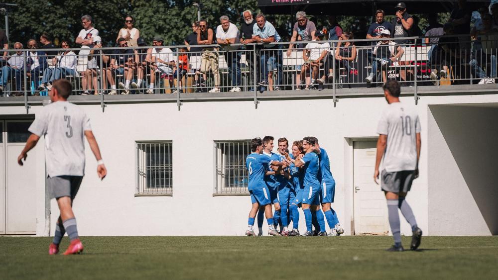 Riesiger Jubel beim SSV Bruneck. © T. Debelyak