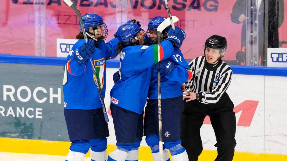 So jubeln die Azzurre über den Sieg. © Vanna Antonello