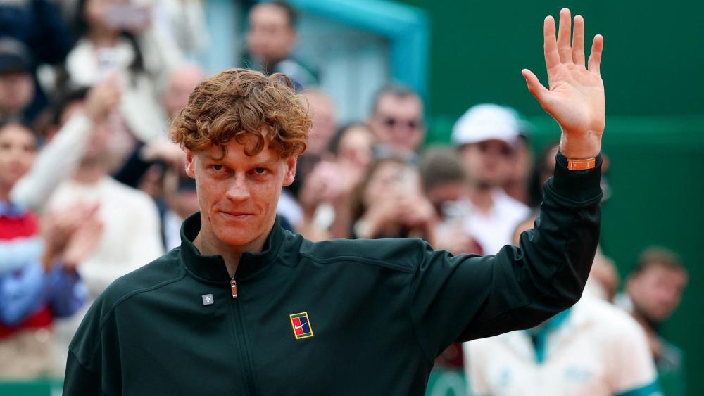 Tennis-Superstar Jannik Sinner ist wieder auf dem Thron. © APA/afp / VALERY HACHE