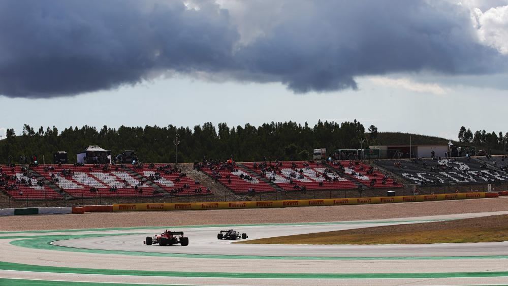 Zwei Rückkehrer in der Formel 1: In der Türkei und Portugal (im Bild) werden wieder Rennen gefahren. © APA/afp / JOSE SENA GOULAO